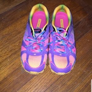 Sketchers flex shoes